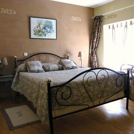 La Loge Du Chateau Saint-Dier-dʼAuvergne Zewnętrze zdjęcie