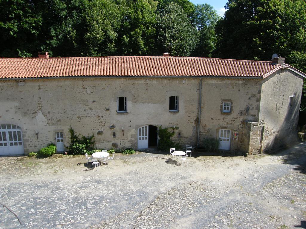 La Loge Du Chateau Saint-Dier-dʼAuvergne Zewnętrze zdjęcie